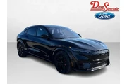 $38888 : Ford Mustang Mach-E 2025 AWD thumbnail