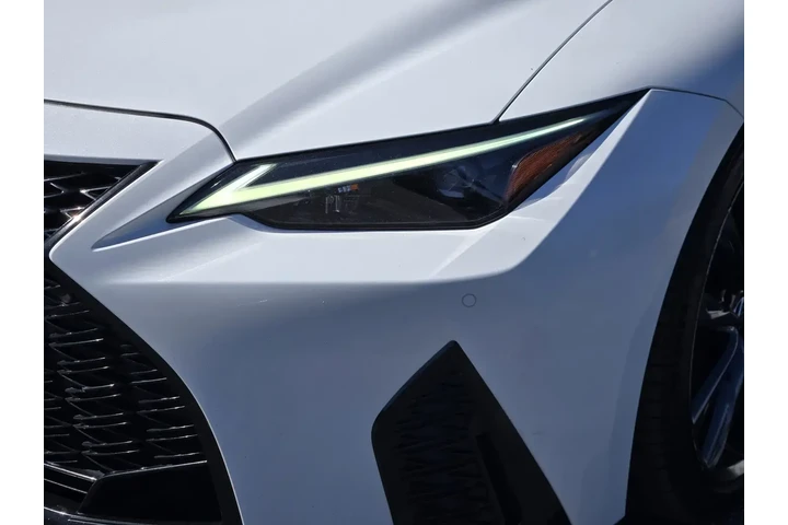 $34692 : Lexus IS 350 2021 F SPORT 4d image 6