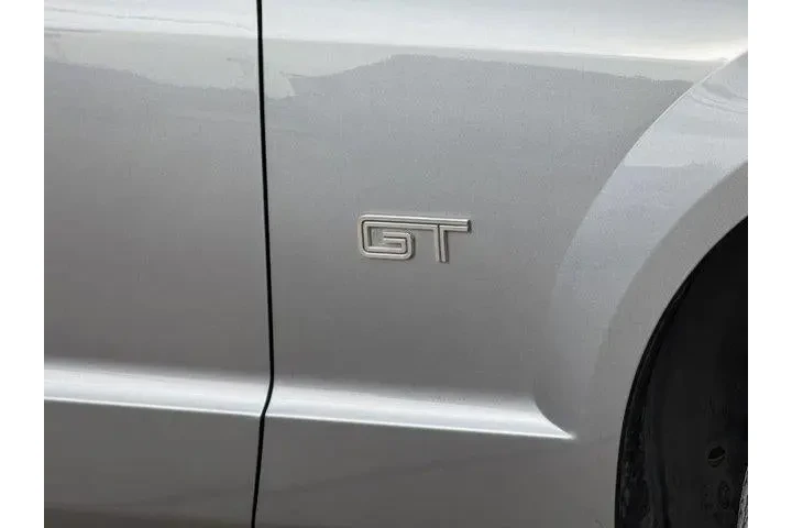 $11447 : Ford Mustang 2006 GT Deluxe image 4