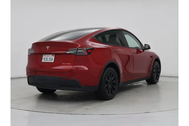 $33998 : Tesla Model Y 2023 AWD Long image 8