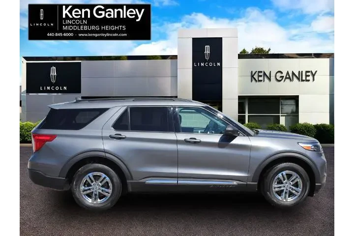 $31998 : Ford Explorer 2022 AWD XLT 4 image 8