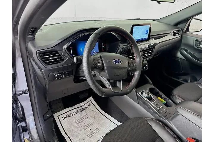 $27000 : Ford Escape 2025 AWD ST-Line image 9