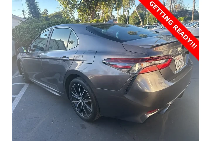 $24277 : Toyota Camry 2024 SE 4dr Sed image 4
