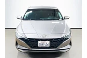 $17806 : Hyundai ELANTRA 2023 SEL 4dr thumbnail
