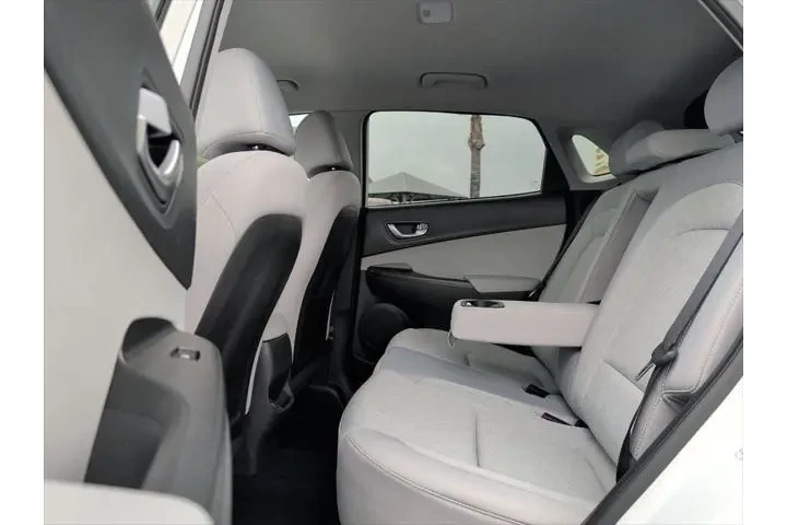 $17623 : Hyundai KONA Electric 2023 S image 10