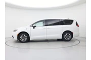 $24998 : Chrysler Pacifica Plug-In Hy thumbnail