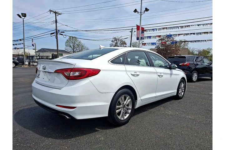 $9600 : 2016 Sonata SE image 6