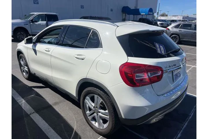 $16988 : Mercedes-Benz GLA 2017 GLA 2 image 9