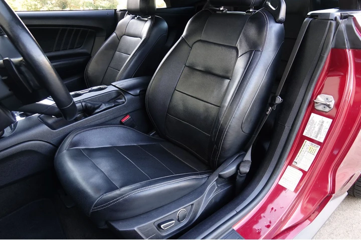 $15990 : 2017 Mustang EcoBoost Premium image 5