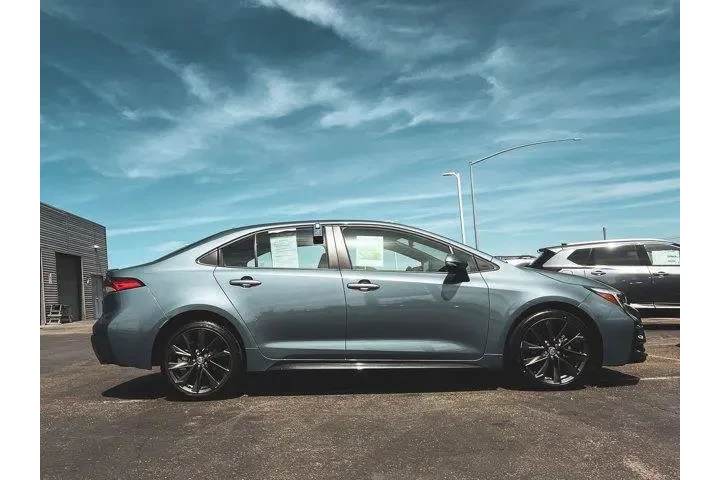 $24997 : Toyota Corolla 2024 SE 4dr S image 6