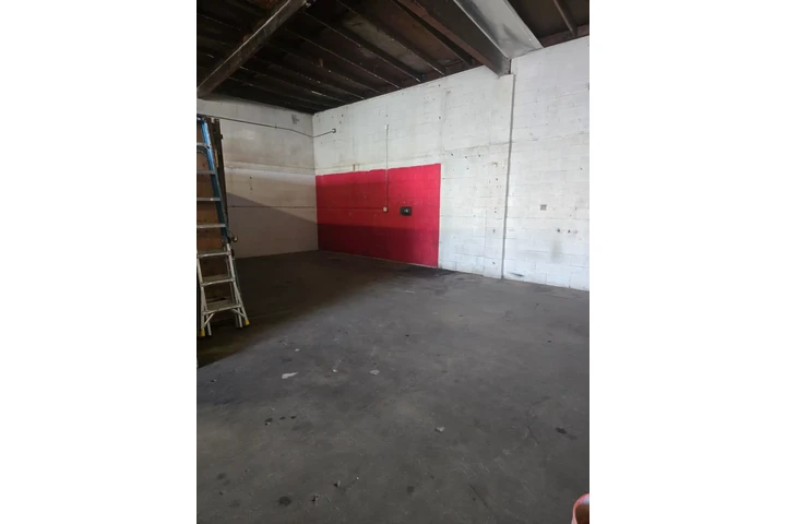 $1500 : Rento espacio taller soldadura image 1