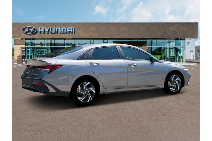$24850 : Hyundai ELANTRA 2025 SEL Spo image 8