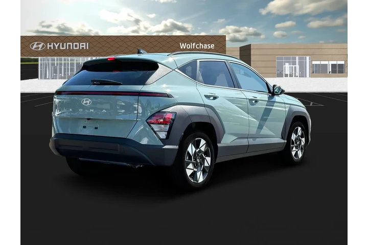 $24858 : Hyundai KONA 2024 SEL 4dr Cr image 7