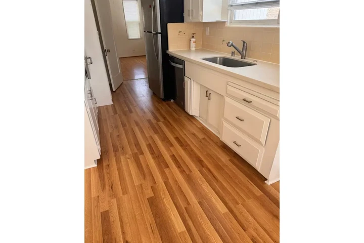 $2450 : Available For Rent image 6