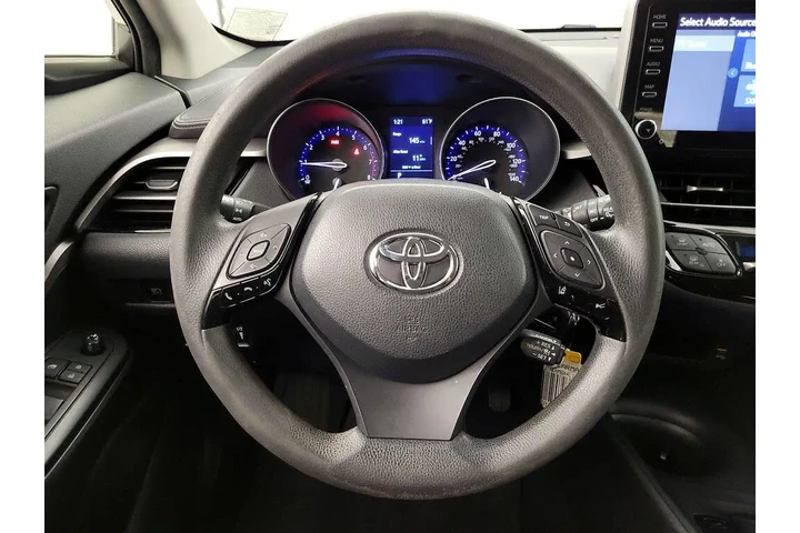 $19998 : Toyota C-HR 2020 LE 4dr Cros image 10
