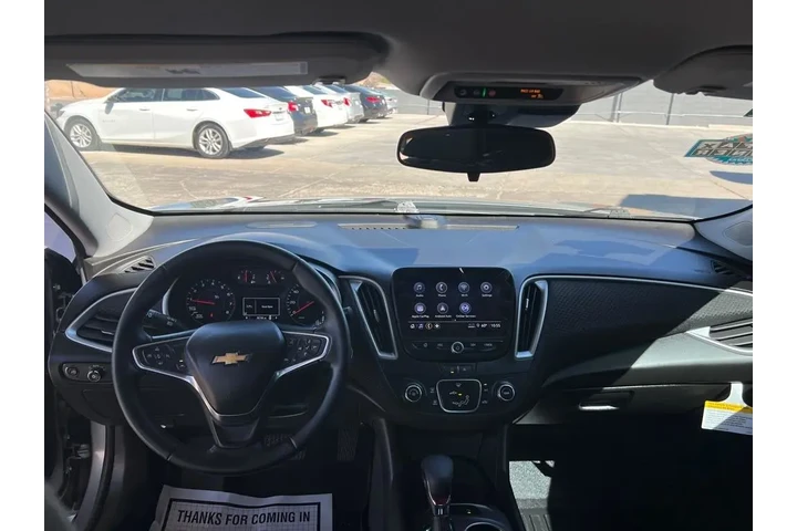 2024 Malibu RS image 9