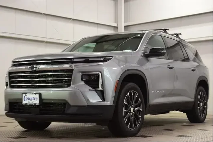 $45999 : Chevrolet Traverse 2025 4X4 image 3