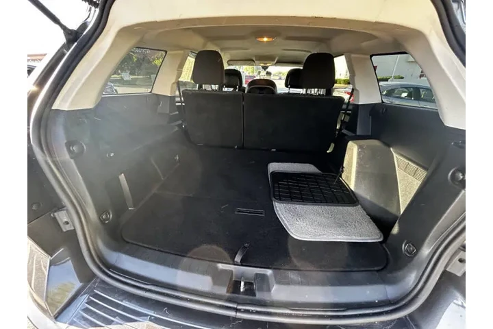 $6990 : 2017 Journey SE image 6