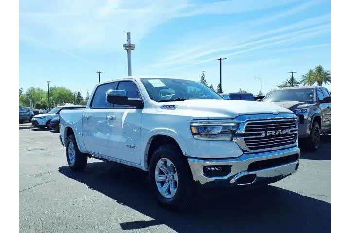 $36529 : Ram 1500 2022 4x4 Laramie 4d image 8