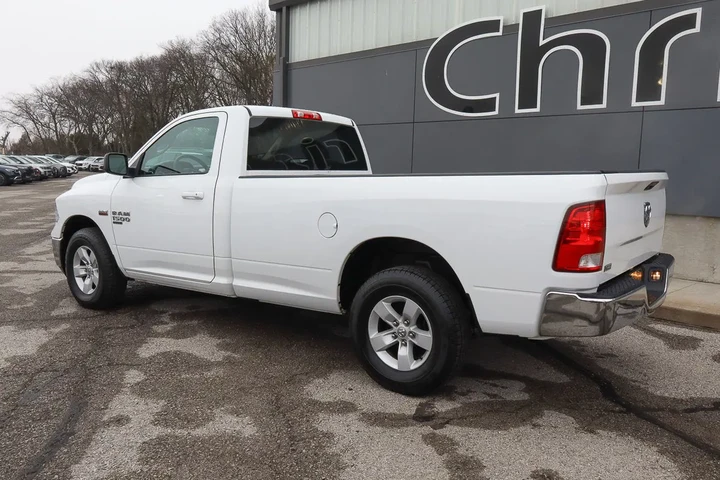 $26988 : 2020 1500 Classic SLT 4x4 Reg image 6