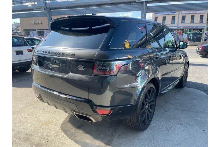 Land Rover Range Rover Sport image 6