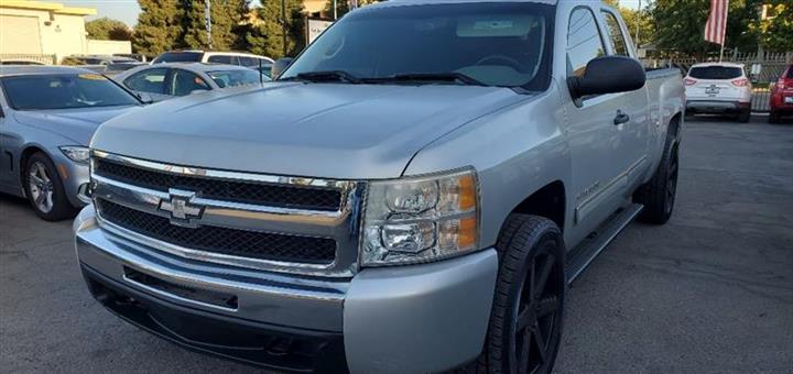 $13495 : 2011 Silverado 1500 image 8