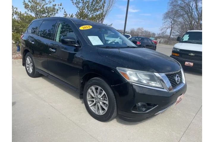 $11950 : 2014 Pathfinder S image 4
