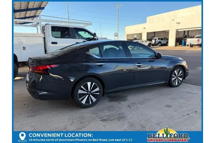 $16388 : Nissan Altima 2022 2.5 SV 4d image 4