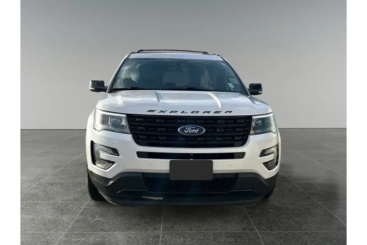 $16988 : Ford Explorer 2017 AWD Sport image 2
