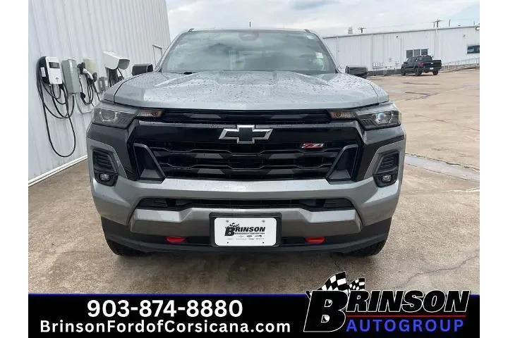 $39300 : Chevrolet Colorado 2024 4x4 image 3