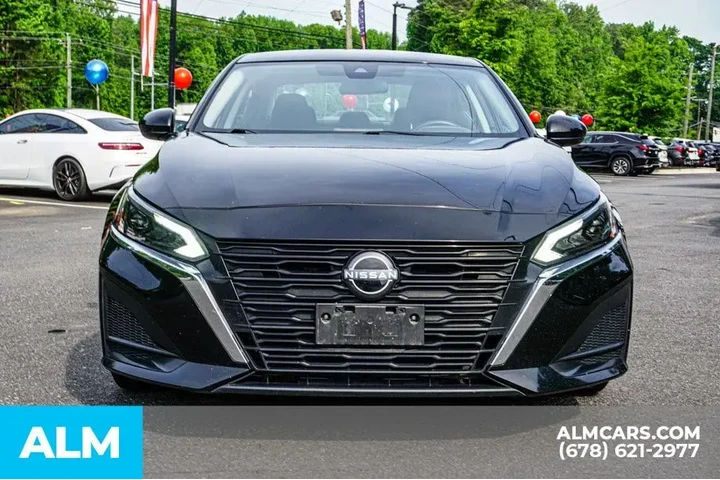 $17120 : Nissan Altima 2023 2.5 SV 4d image 10