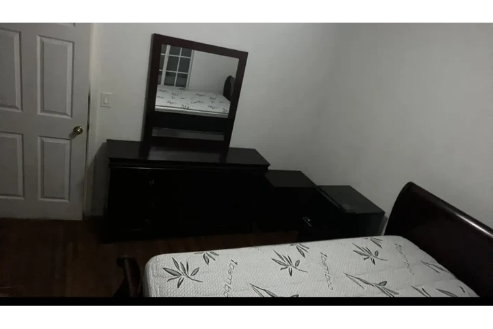 $800 : Rento recámara image 2