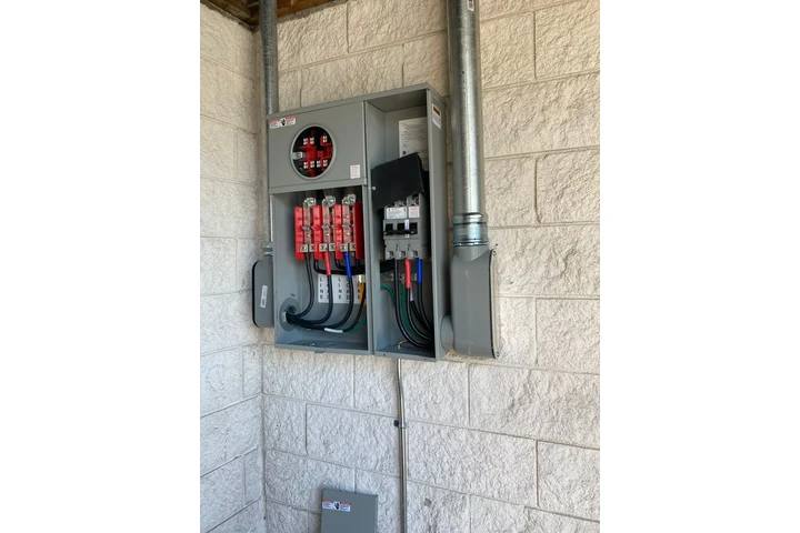 Electricista image 3
