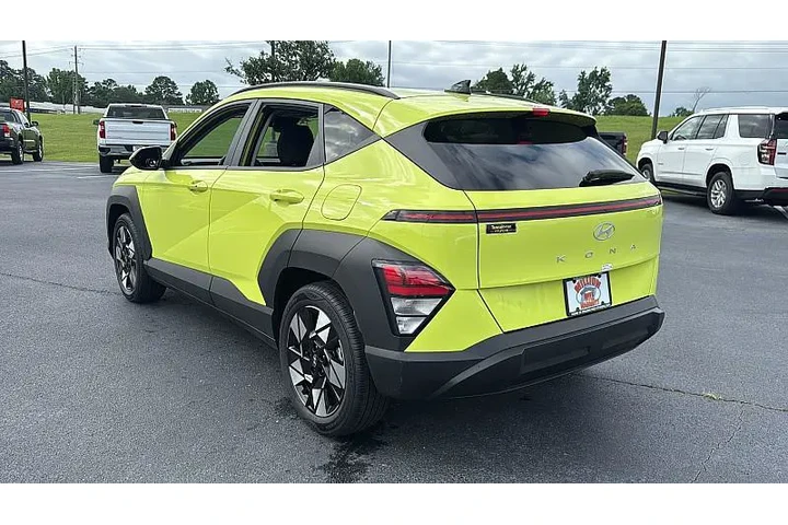 $24093 : Hyundai KONA 2024 SEL 4dr Cr image 5