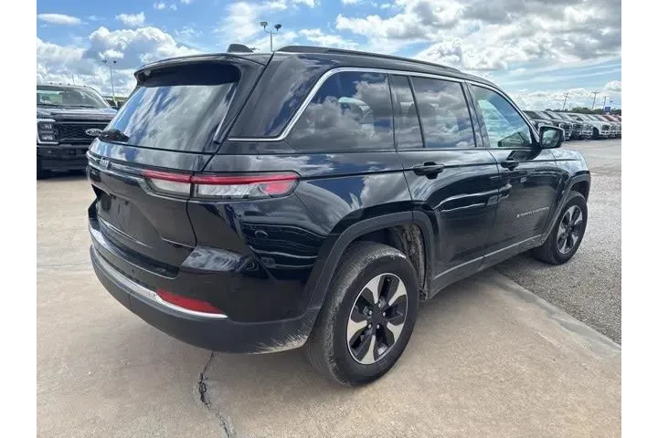 $30000 : Jeep Grand Cherokee 2024 4x4 image 7