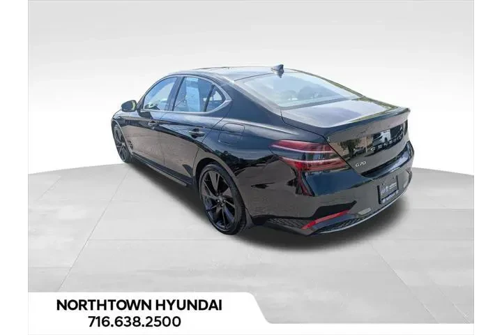 $32823 : Genesis G70 2023 2.0T 4dr Se image 3