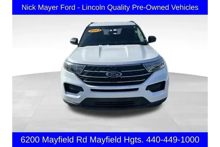 $28977 : Ford Explorer 2023 AWD XLT 4 image 2