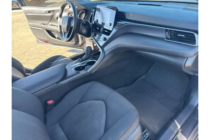 $23999 : 2024 Camry LE image 10