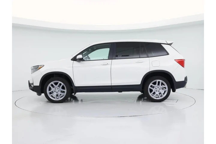 $39998 : Honda Passport 2025 AWD EX-L image 3