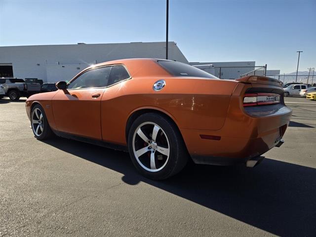 $21901 : Pre-Owned 2011 CHALLENGER SRT8 image 8