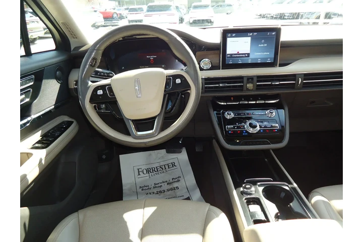 $29900 : Lincoln Corsair 2021 AWD Res image 8