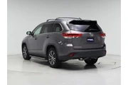 $25998 : Toyota Highlander 2019 XLE 4 thumbnail