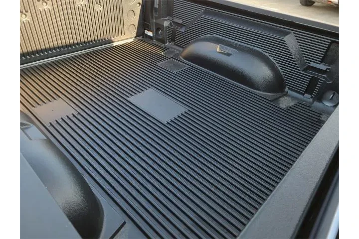 $25467 : Ram 1500 Classic 2021 4x4 SL image 8