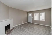 $800 : Rental property with 2 bedro thumbnail