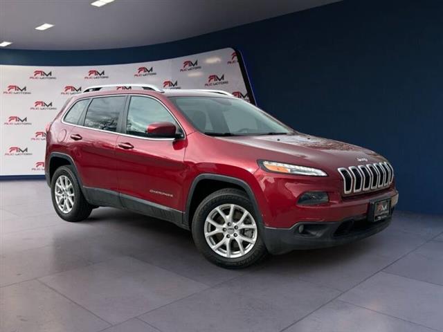 2016 Cherokee Latitude image 8