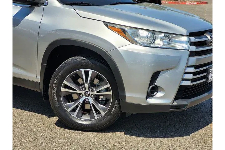 $24655 : Toyota Highlander 2019 AWD L image 6