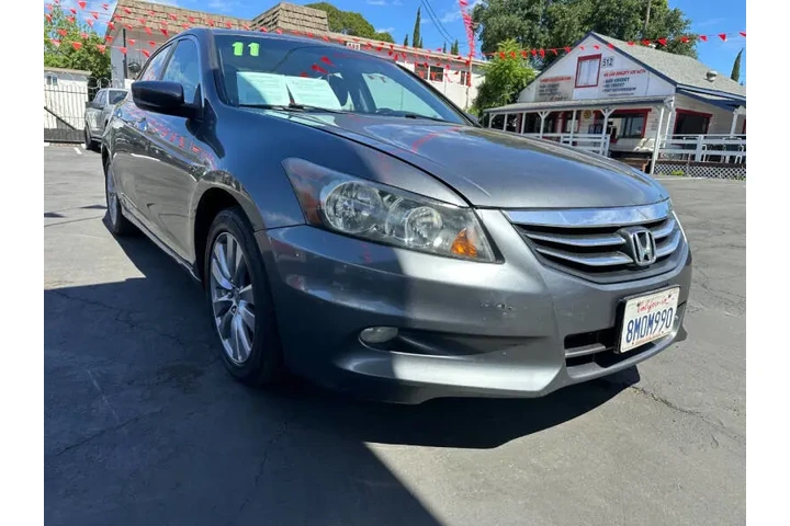 $7999 : 2011 Accord EX-L V6 image 1