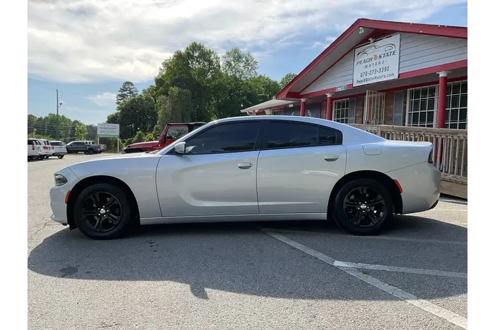 $17985 : Dodge Charger 2021 SXT 4dr S image 8