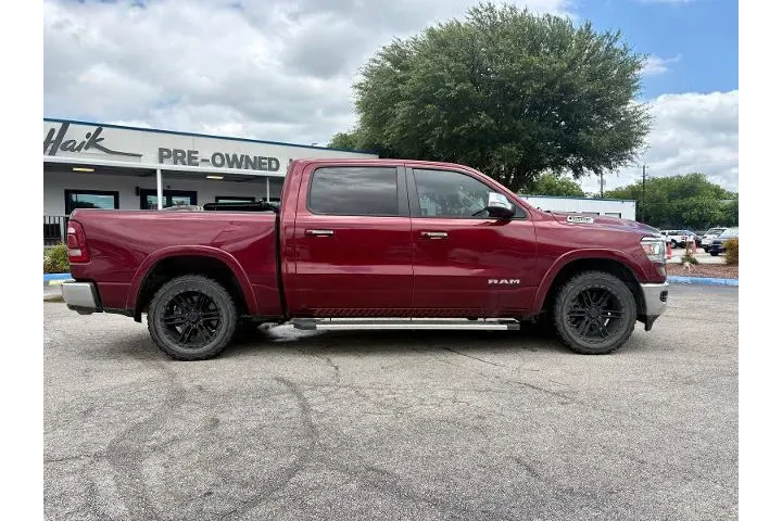 $35773 : Ram 1500 2022 4x2 Laramie 4d image 2