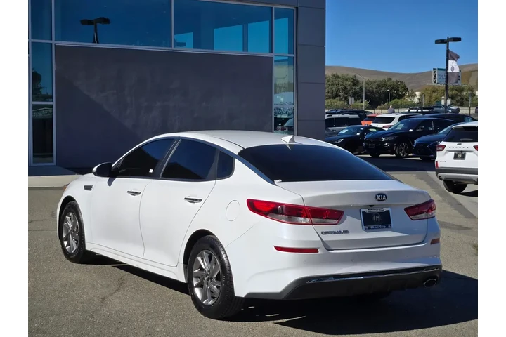 $9999 : Kia Optima 2019 LX 4dr Sedan image 6